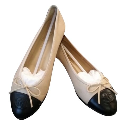 chanel two toned flats|Chanel ballet flats size 41.